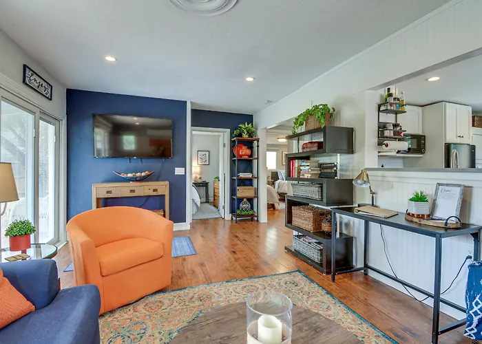 Holiday home Half-mi To Dtwn: Updated In Prescott! *